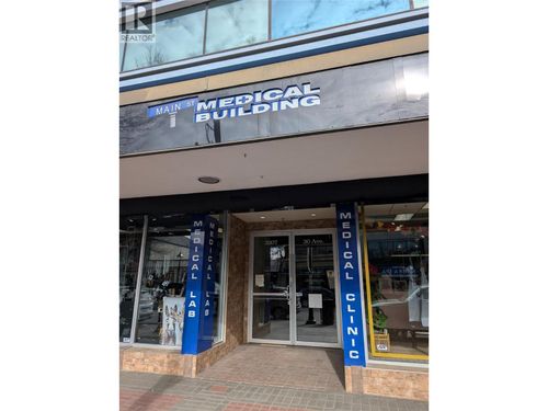 3203 30 Ave, Vernon, BC, V1T2C6 | Card Image