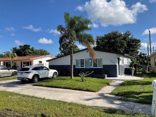 5540 Mayo St, Hollywood, FL, 33021-8022 | Card Image