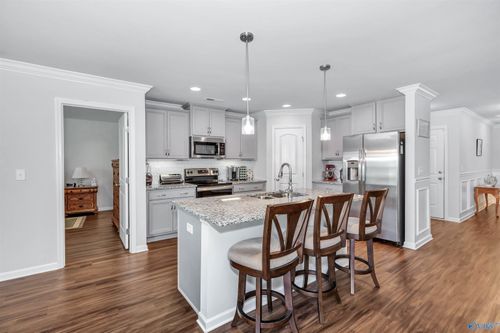 113 Cedar Elm Rd, Hazel Green, AL, 35750-4303 | Card Image