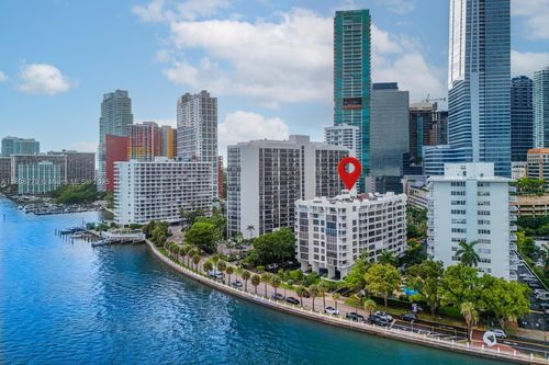 apt-307-1440 Brickell Bay Dr, Miami, FL, 33131-3620 | Card Image