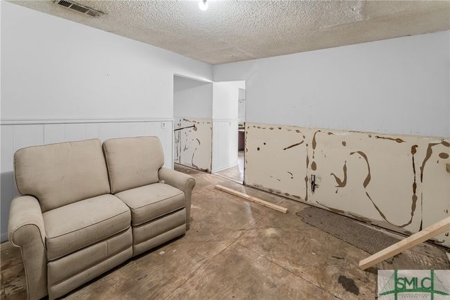 747 E Gwinnett St, Home with 10 bedrooms, 4 bathrooms and null parking in savannah GA | Image 34