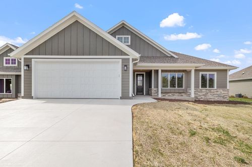 301 Fairway Meadows Lane, Sheboygan Falls, WI, 53085 | Card Image