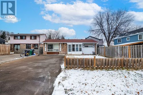 7 Hillbank Trail, Brampton, ON, L6S1P6 | Card Image