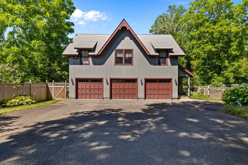 a-9 Ashby St, Mystic, CT, 06355-2423 | Card Image