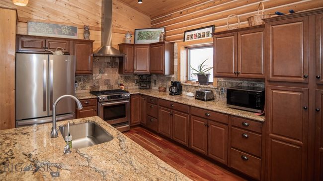 258 Howie Rd, Home with 6 bedrooms, 4 bathrooms and null parking in Big Timber MT | Image 39