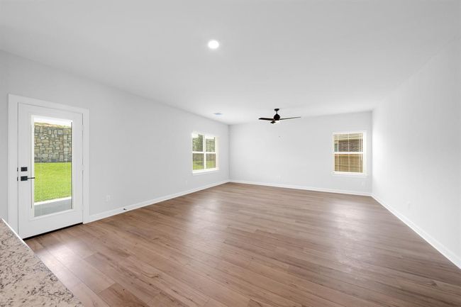 6139 White Spruce Dr, House other with 3 bedrooms, 3 bathrooms and 2 parking in Conroe TX | Image 4