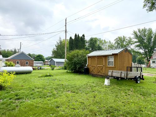 838 Pine St, Wabasso, MN, 56293-1602 | Card Image