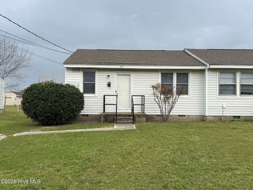 333 Starling St, Jacksonville, NC, 28540-6530 | Card Image