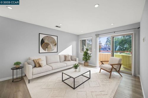 apt-308-5095 Valley Crest Dr, Concord, CA, 94521-4920 | Card Image