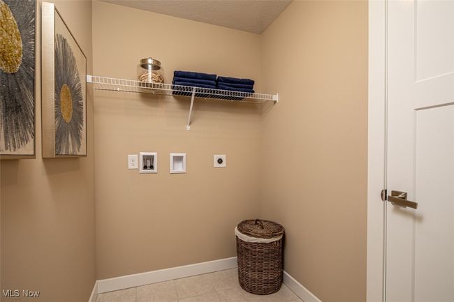 702 Downington Street, House other with 4 bedrooms, 3 bathrooms and null parking in Painesville Township OH | Image 15