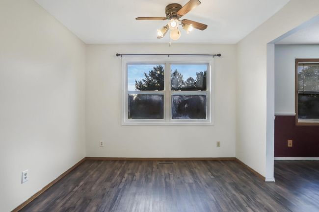807 Country View Dr, Home with 3 bedrooms, 1 bathrooms and null parking in Philo IL | Image 11