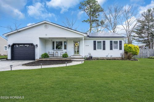 117 Inlet Ave, Manahawkin, NJ, 08050-2514 | Card Image