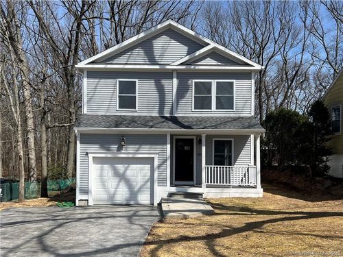 585 Laurel St, East Haven, CT, 06512-1539 | Card Image