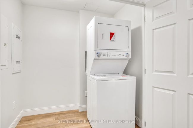 220 - 555 Bonaccord St, Home with 2 bedrooms, 1 bathrooms and 1 parking in Peterborough ON | Image 21