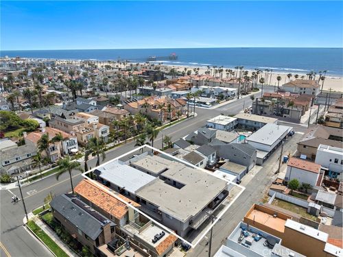 221 10th St, Huntington Beach, CA, 92648-4843 | Card Image