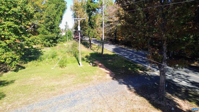 1367 S Constitution Rte, House other with 4 bedrooms, 1 bathrooms and null parking in DILLWYN VA | Image 5
