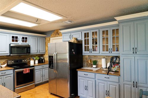 2521 Channing Dr, Grand Prairie, TX, 75052-3921 | Card Image
