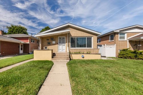 15304 Grant St, Dolton, IL, 60419-2633 | Card Image