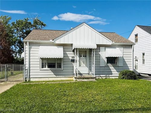 13104 Wilton Ave, Cleveland, OH, 44135-4916 | Card Image