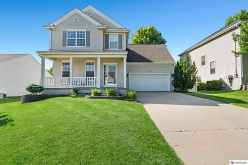 16313 Sherwood Ave, Omaha, NE, 68116-7501 | Card Image