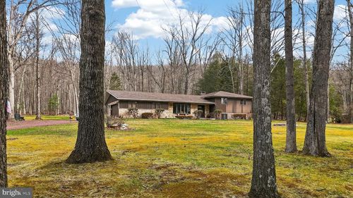 159 Ben Titus Rd, TAMAQUA, PA, 18252-4820 | Card Image