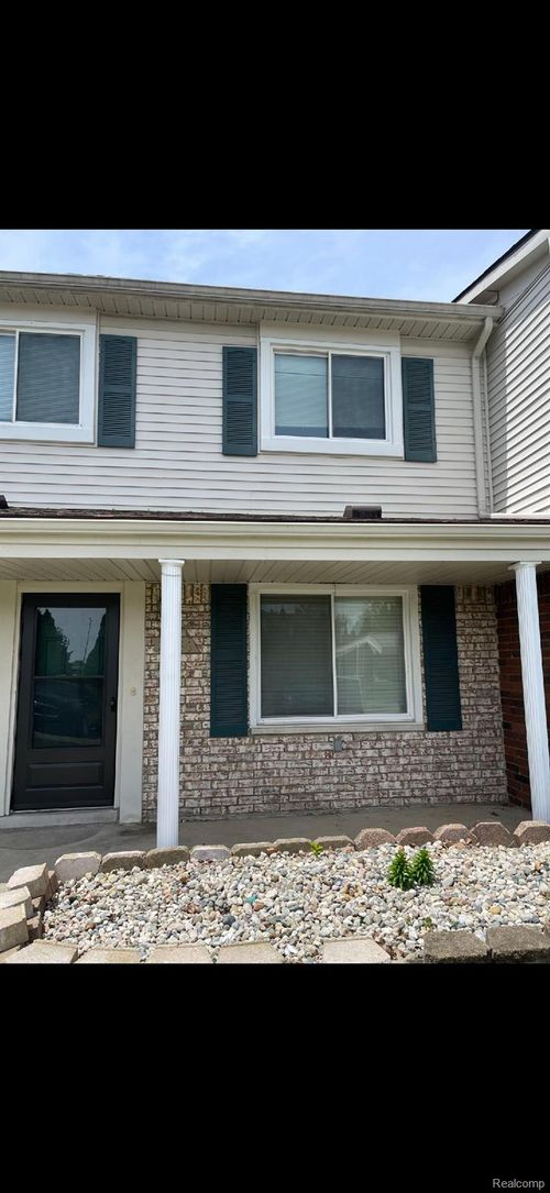 13466 Denver Cir E, Sterling Heights, MI, 48312-1628 | Card Image