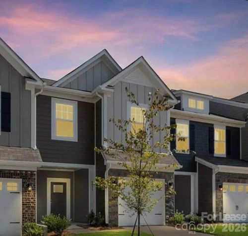 7157 Bentz St, Charlotte, NC, 28269-3992 | Card Image