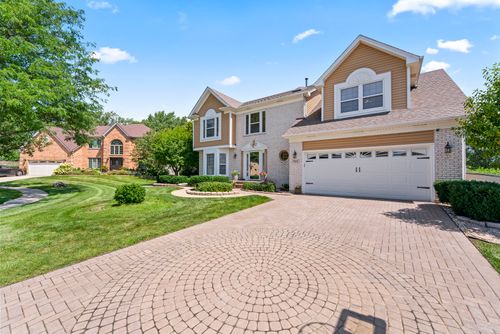 707 Republic Ct, Schaumburg, IL, 60193-3181 | Card Image