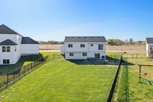 1120 7th Ave Ne, Isanti, MN, 55040 | Card Image