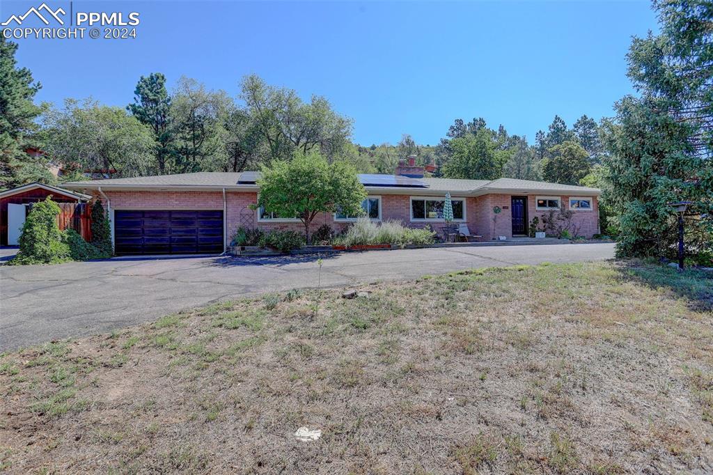 Chelton Rd, Colorado Springs, CO 80909