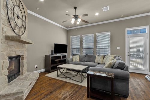 5724 Robbie Rd, Plano, TX, 75024-5841 | Card Image