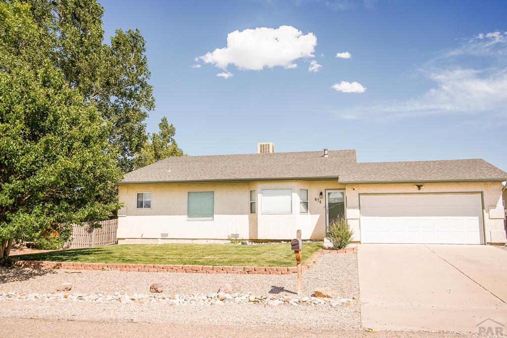 Inca Dr, Pueblo, CO 81007