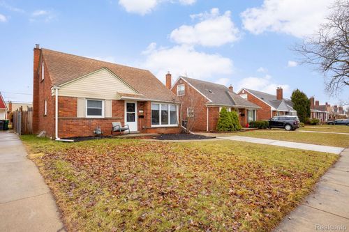 1123 16th St, Wyandotte, MI, 48192-3127 | Card Image