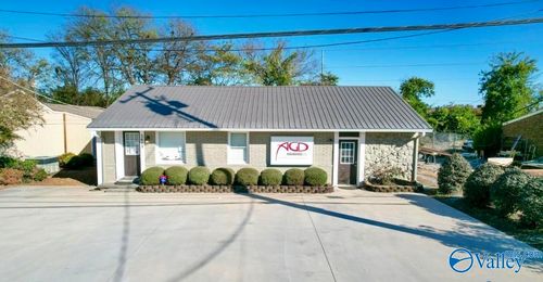 2603 Newby Rd Sw, Huntsville, AL, 35805-4222 | Card Image