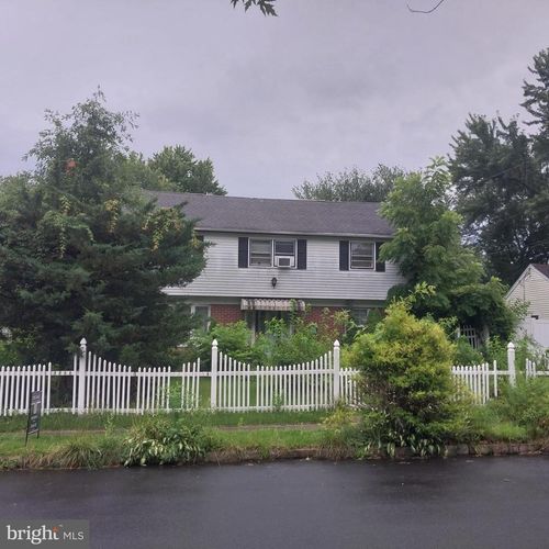 16 Buckingham Rd, MARLTON, NJ, 08053-2214 | Card Image