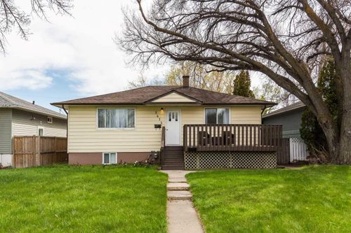 1414 13 Ave S, Lethbridge, AB, T1K0R5 | Card Image