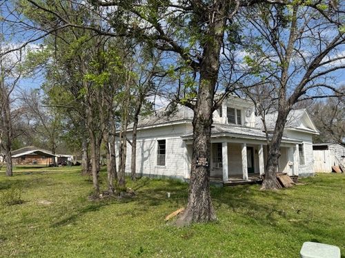 950 W Bonham Ave, Cooper, TX, 75432-1416 | Card Image