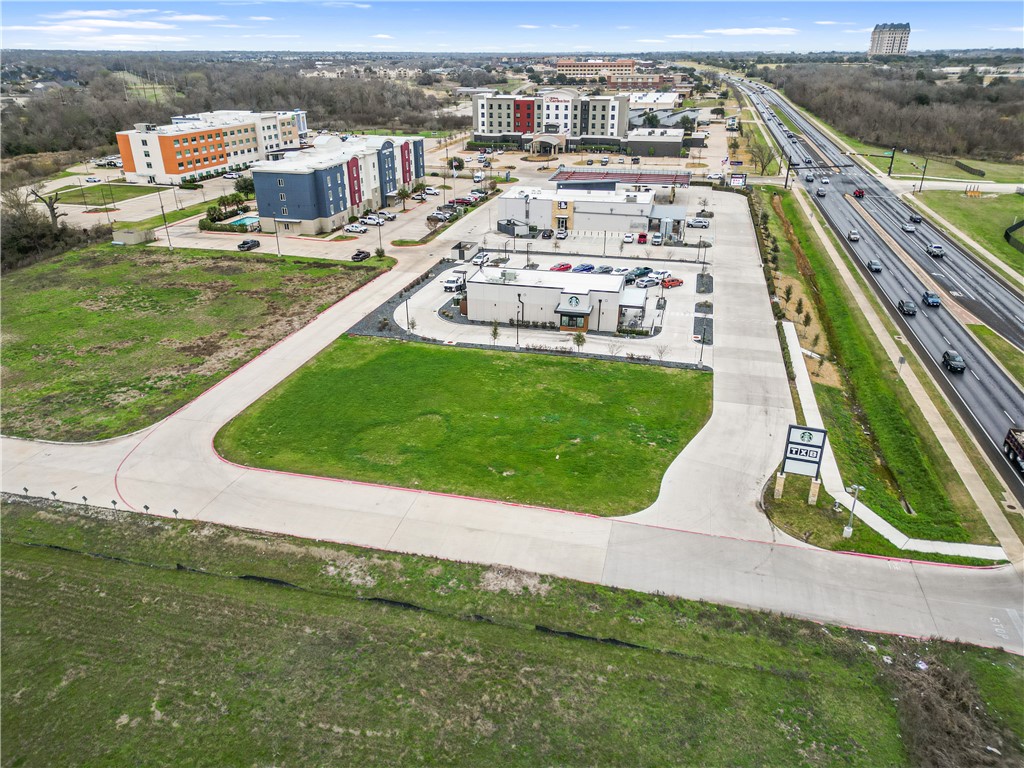 Commercial Lease in Bryan