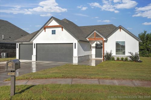 6516 N 27th St, Broken Arrow, OK, 74014-3509 | Card Image