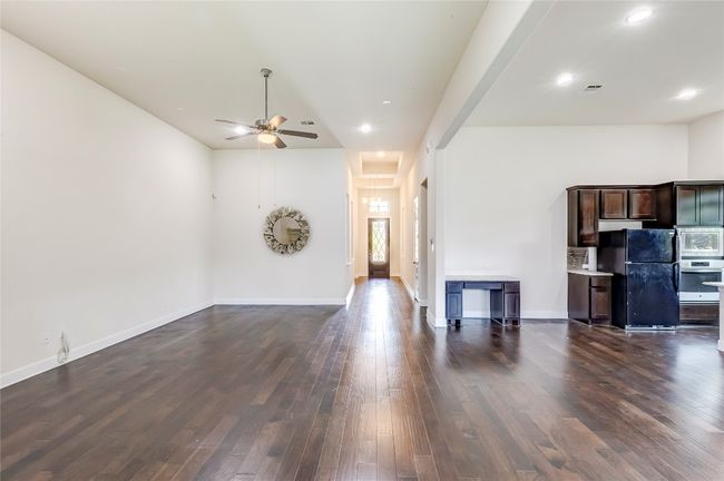 3016 Columbus Loop, House other with 4 bedrooms, 3 bathrooms and null parking in Round Rock TX | Image 8