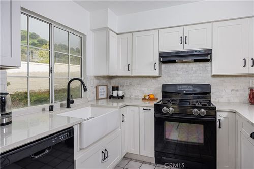 apt-3-19801 Meadow Ridge Dr, Trabuco Canyon, CA, 92679-1405 | Card Image