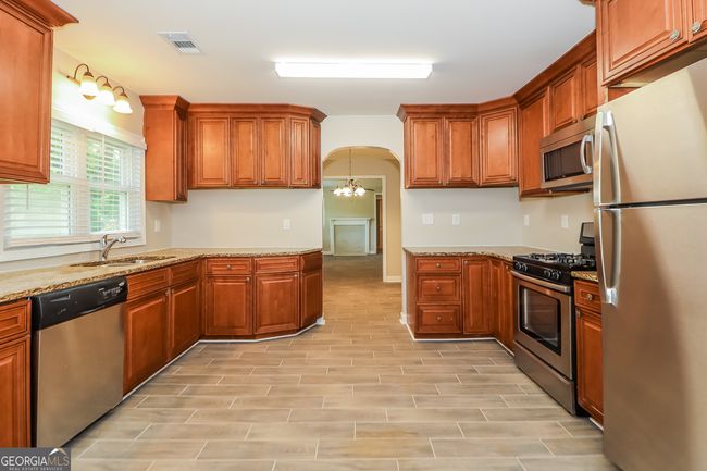 1927 Addison Rd Ne, House other with 3 bedrooms, 2 bathrooms and null parking in Marietta GA | Image 7