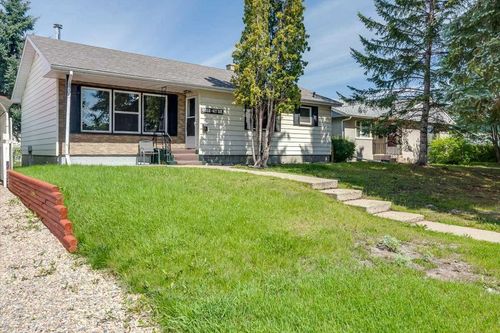 4018 47 Street, Red Deer, AB, T4N1P2 | Card Image