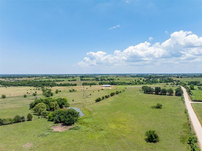 4330 Post Oak Point Rd, Home with 4 bedrooms, 4 bathrooms and 3 parking in New Ulm TX | Image 45