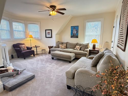 2-162 Babcock St, Brookline, MA, 02446-6767 | Card Image