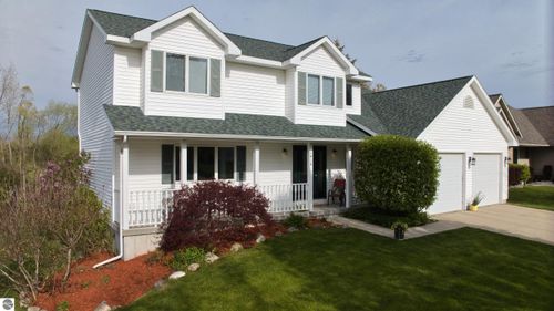1414 Orchard Dr, Mt Pleasant, MI, 48858-6106 | Card Image