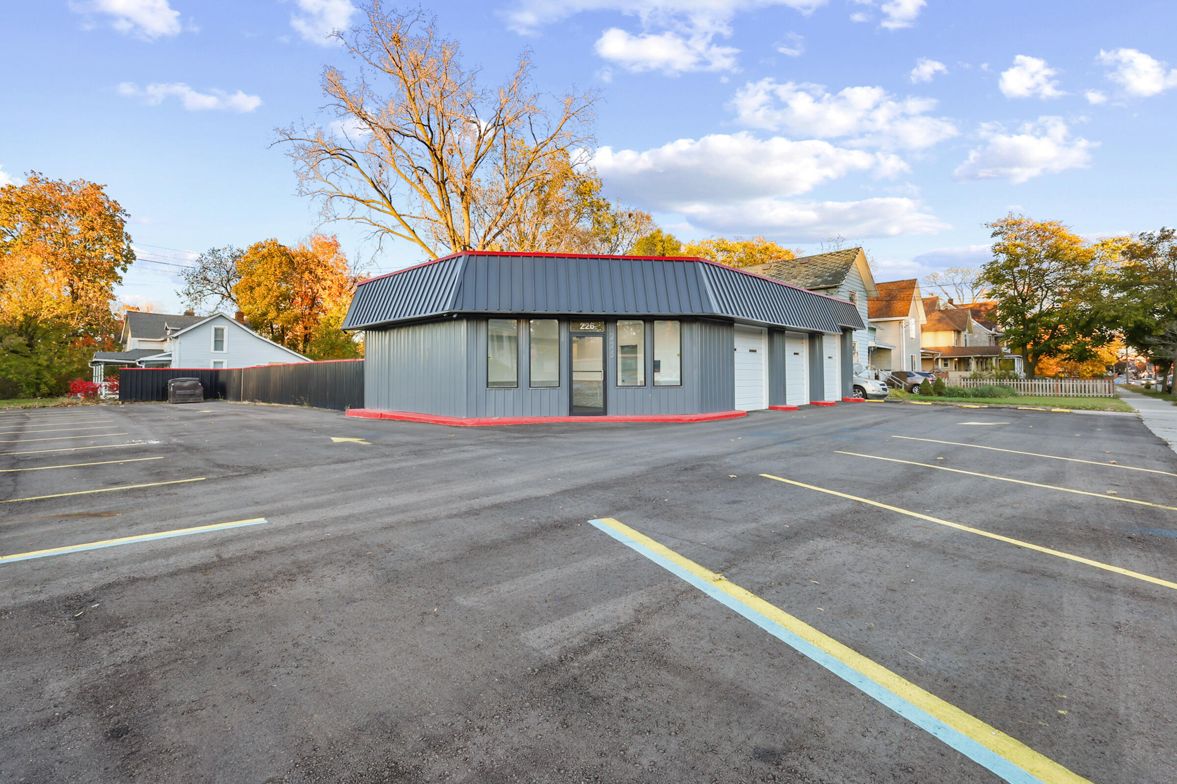 Commercial Sale in Lansing 2