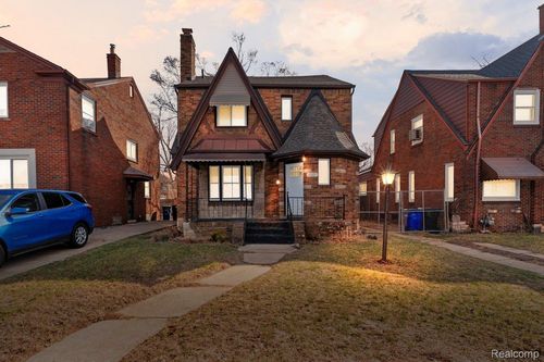 18040 Indiana St, Detroit, MI, 48221-2419 | Card Image