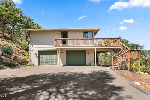 3404 Siskiyou Boulevard, Ashland, OR, 97520 | Card Image