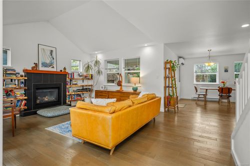 4524 Buena Vista Pl, Cowichan Bay, BC, V0R1N2 | Card Image